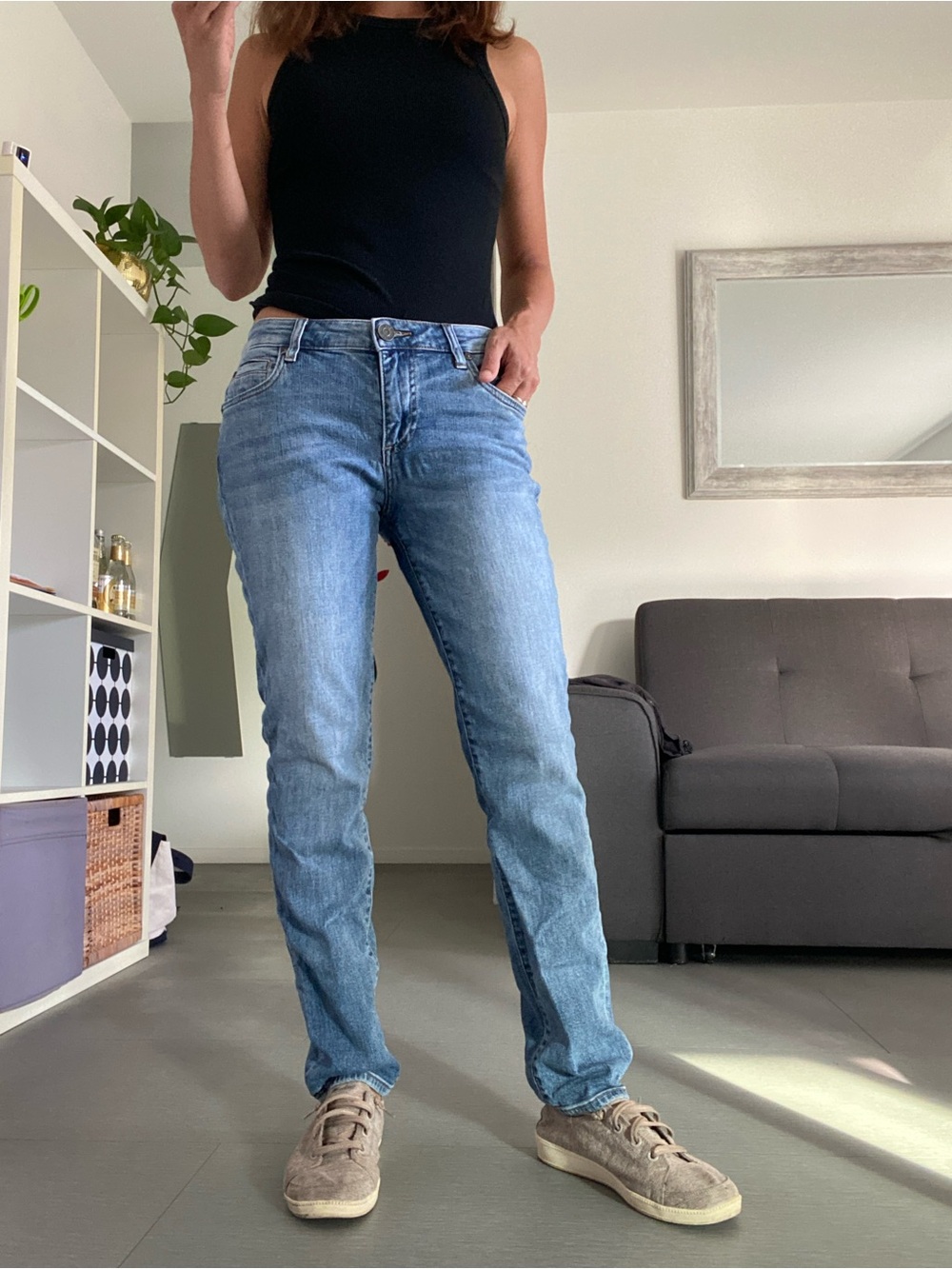Kut from the Kloth Light Blue Straight Leg Women’s Jeans